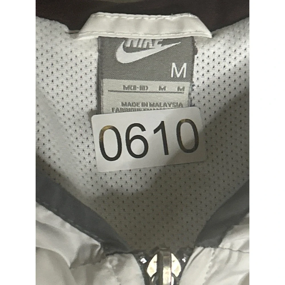 Nike Womens Hooded Windbreaker Jacket White Burgundy Mesh Lined Size M